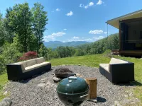 Sunset Mountain-View Retreat on 15 Acres · 11 Min to Woodstock - Homestays