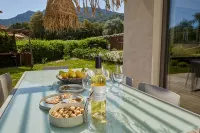 Villa Filao with Infinity Pool 10 Minutes from the Beaches of Argeles Sur Mer. - Homestays
