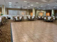 Town & Country Inn and Suites