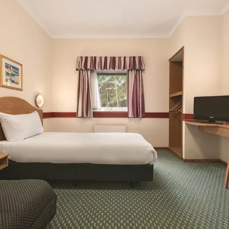 Days Inn by Wyndham Donington A50