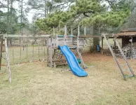 Family Retreat - 3-bedroom unit with NEW Pool, WiFi and AC in North Durham - Apartments