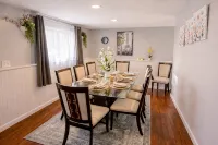 5BR Home Near RIT & U of R Sleeps up to 12
