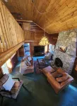 Cozy spacious cabin in Beautiful Wrightwood - 3-Star