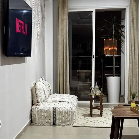 Charming 1-bedroom apartment HassanTowerView