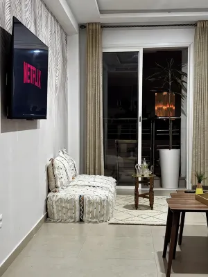 Charming 1-bedroom apartment HassanTowerView - Condos