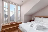 Beachfront Penthouse by the Old Course - Apartments