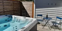 Greystoke House in a rural relaxed setting - Wifi