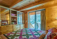Piney Knob Cabin  15 Min To Lake Lure - 30 Min To Tiec - Hot Tub - Stocked Pond