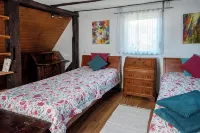 Comfortable Italian country style holiday home - balcony