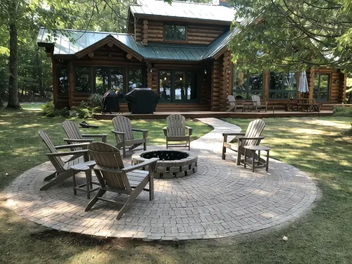 Lakeside Lodge Vacation Rental. See discounts below for less than 12 people.