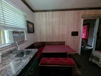 Squaw Valley Motel Room #1 - Homestays