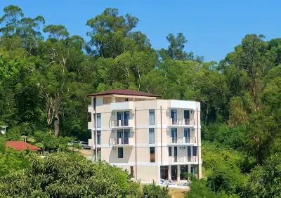 Vita Gardenia Hotel Tskaltubo 酒店