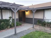 SALE! Peaceful, Clean, 4x Queen Bed, Spacious! Hotels in Hemet