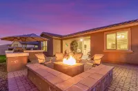 Dual King Suites-Quiet Gateway in Estrella Mt. Ra.