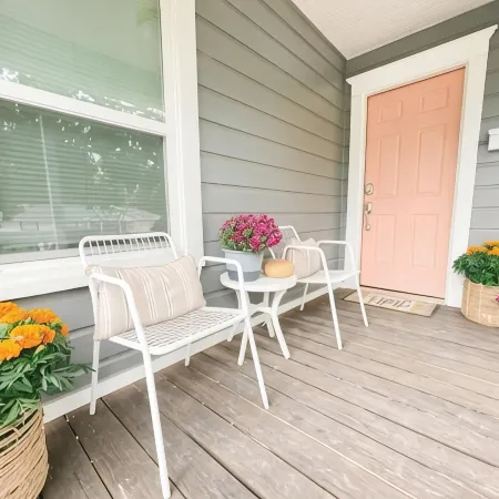 Retro Bungalow in Downtown McKinney Fenced Yard & Atari