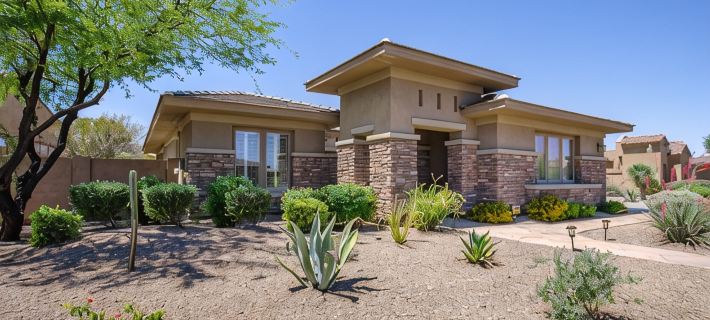 Beautiful 3 bedroom home in a private community in Estrella Mountain Ranch Hotels in Goodyear