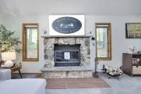 Winter Adventures Pocono Escape w/Fire Pit & Arcade Games - Sleeps 8 Guest
