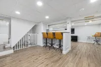 帶超大後院的4卧2衛牧場風格房屋！ - 民宿