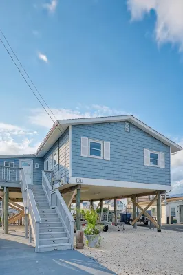 Cozy Bungalow on lagoon-10 min boat ride to the bay! - Boutique