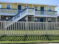 Lovely 1 Bedroom walking distance from Beach! - Condos