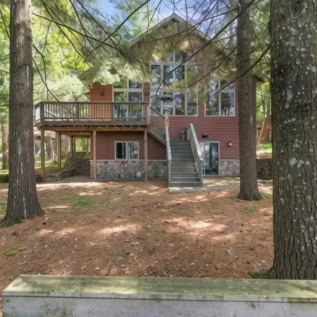 Beautiful Big Trout Lake Home on Whitefish Chain of Lakes! Pontoon Rental Onsite