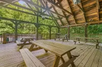 Spring Retreat! King Bed, Theater, Hot Tub, XBox - ブティック