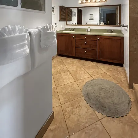 Poipu Ocean View + AC!  2 Pools & 3m Walk to Beach Along Greenbelt.