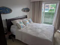 Stay on the Beach at Acqua Condo - palestra