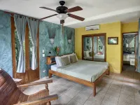 Roof Top Deck with Huge Views, 3 Pools, Chef Included, Game Room, Monkeys