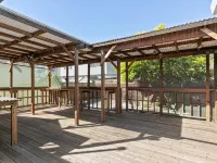 @ Marbella Lane - Modern Refreshing Home Hotels in San Mateo
