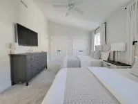 ♡ Brand New Modern & Luxury Beach Home Next to Boardwalk With Bay View - 4 ดาว