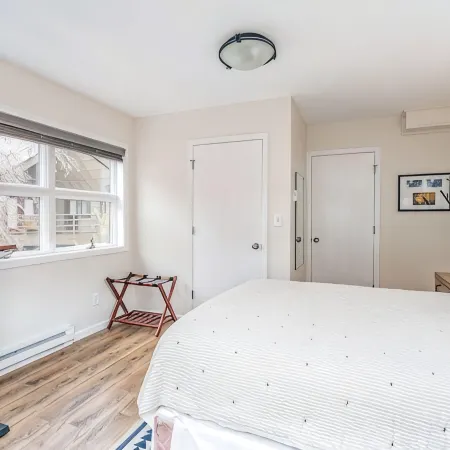 Cloud Nine! Near Chair 7, Top Floor on River + Hot Tub 1 Bedroom Condo by RedAwning