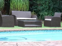 The Pecan Tree Guesthouse Hotels in Bryanston