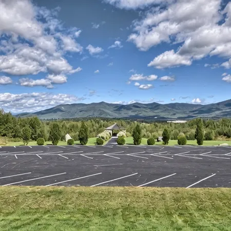 Cabot Inn & Suites