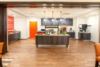 Hampton Inn Niles/Warren - Fitnessstudio