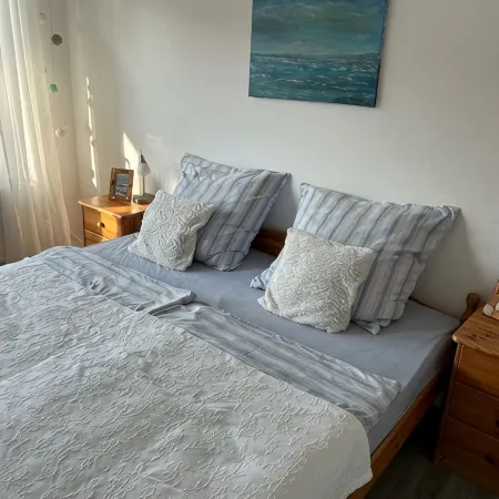 x1f33f;Cozy apartment with terrace & garden view - quiet & well equipped Отели в г. Эмден