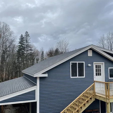 New two bedroom apartment on 9 acre property