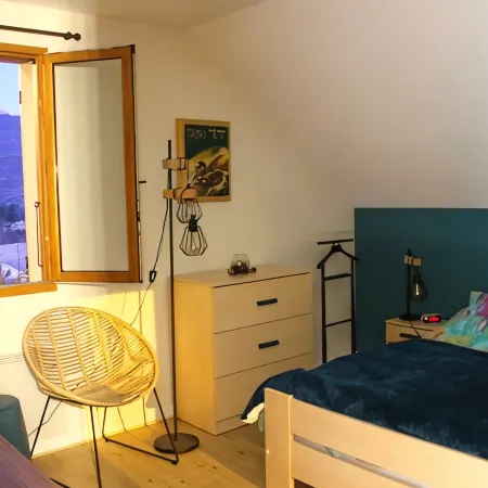 Spacious apartment with magnificent view and terrace, on the 1st floor of a villa.