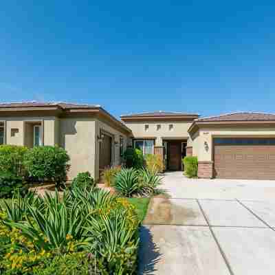 4000 SQ FT 5bedroom/3 BATH, SALT, POOL/SPA, WiFi and AC, COACHELLA, Indio Hotel Exterior