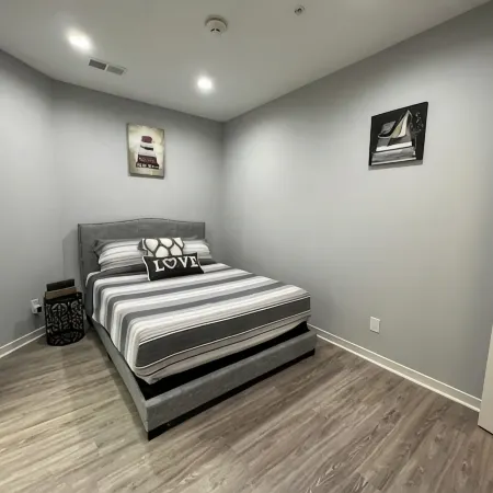 Luxury 1 bedroom loft centrally located to it all!