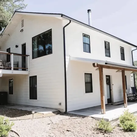 The White Barn