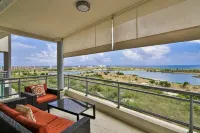 Skyline Luxury Condo