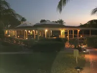 Northwest Point Resort 2 bdrm queen beds pool hot tub private beach very clean - WiFi