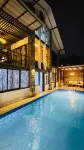 Maple House by Villa Istana Bunga