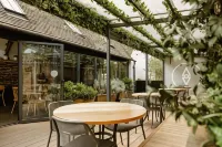 The George Inn - Parking