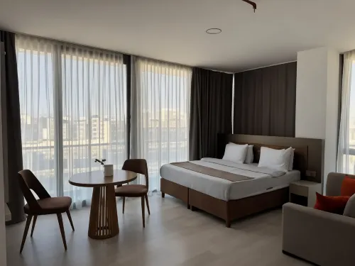 Alya Rooms - Parkplatz