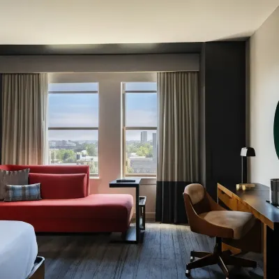 Renaissance Philadelphia Downtown Hotel โรงแรมใกล้อินดิเพนเดนซ์ฮอล