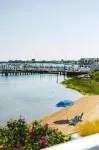 Champlin's Marina & Resort - Ocean View