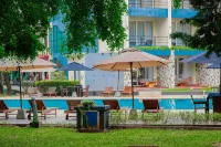 Miridiya Lake Resort Hotels in 