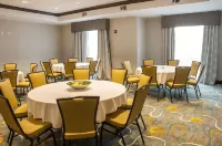 Hampton Inn & Suites Mishawaka/South Bend - breakfast